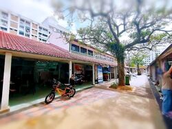 Yishun Avenue 11 (D27), Shop House #633882341